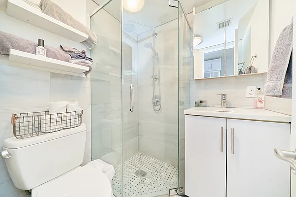 Rented by Living New York | media 11