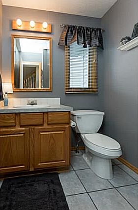 3rd image of 5901 Cottonwood Cir