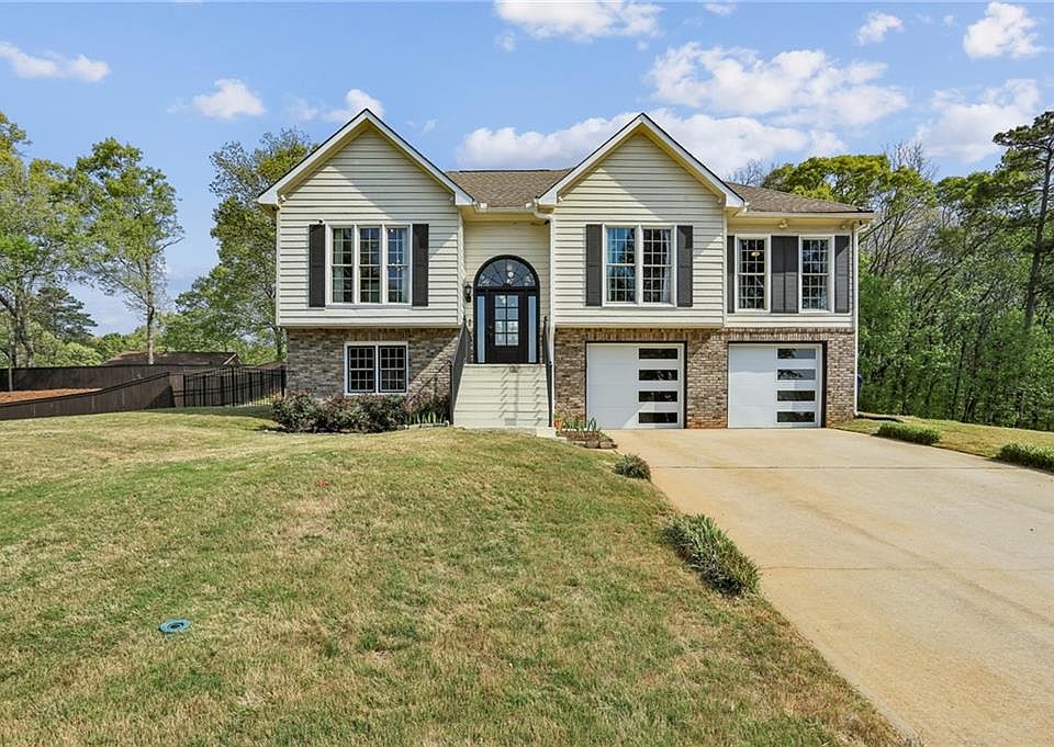 1st image of 4368 Oakleaf Cv