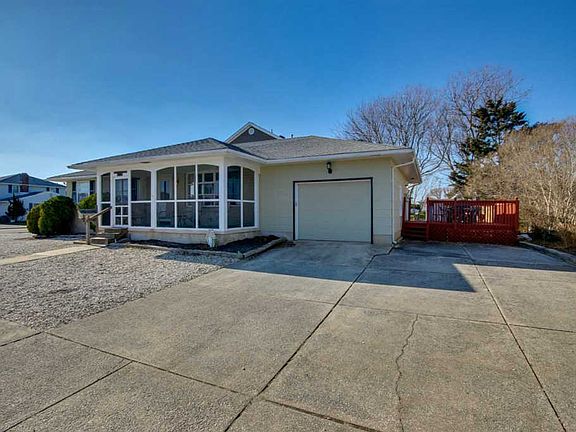 5th image of 3012 Bayland Dr