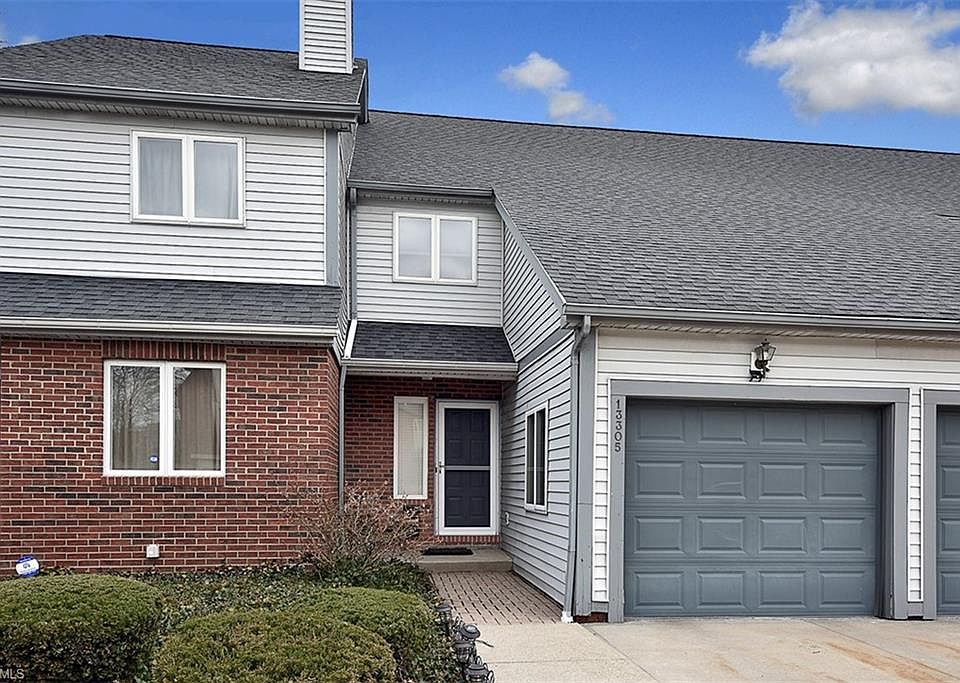 1st image of 13305 Larchmere Blvd #202