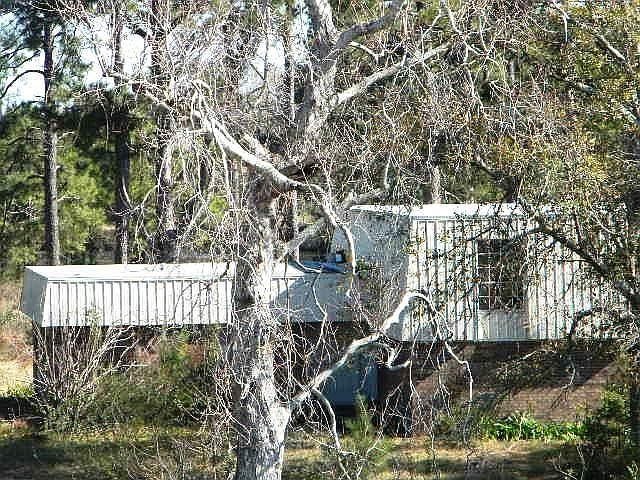 2nd image of 15601 Mayfield Rd