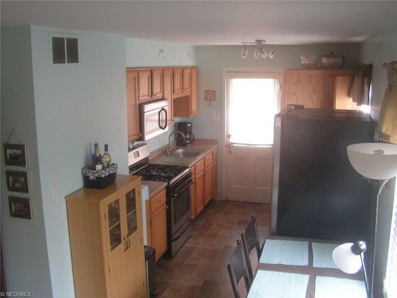 5th image of 314 Buckner Dr #201