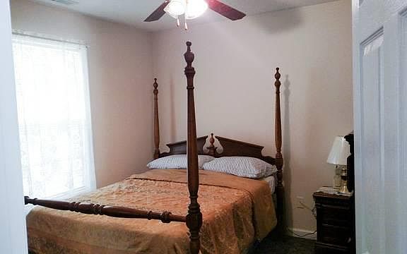 3rd image of 120 Braden Ln