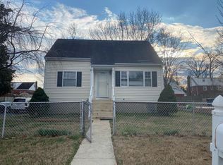 10916 Montgomery Rd, Beltsville, MD 20705