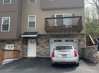 5000 W Canyon Dr, Morgantown, WV 26508