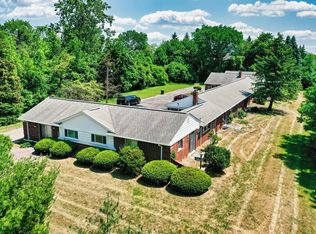 22000 Beck Rd APT 102, Northville, MI 48167