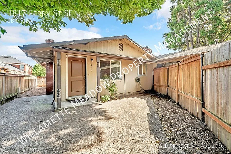 Charming Salem Home Near Downtown, Salem Hospital & Bush Park! — Photo 1