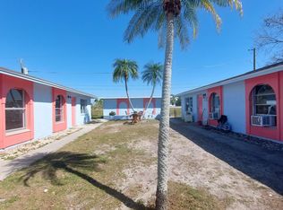 16903 Juanita Ave, Fort Myers, FL 33908