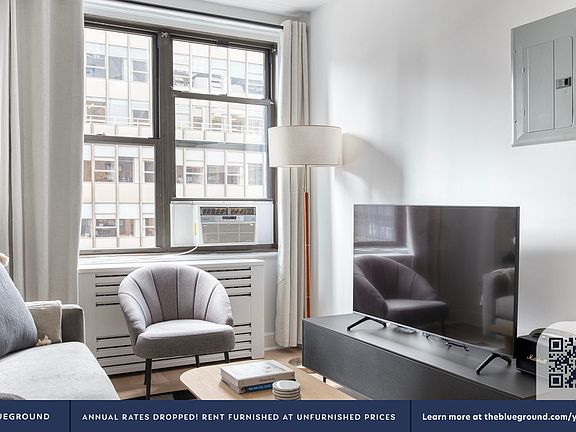 3rd image of 160 E 48th St APT 12M