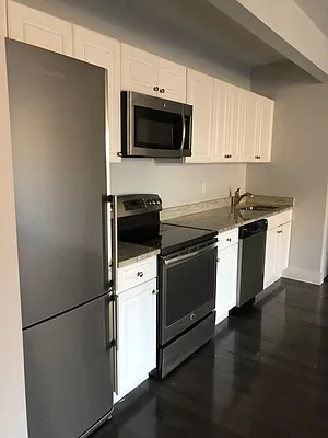 Rented by Heritage Realty LLC | media 29