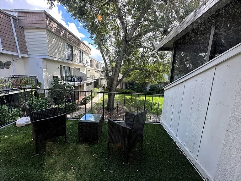 6060 Village Cir — Photo 18