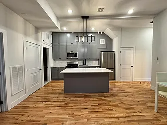 241 Palisade Avenue, #2
