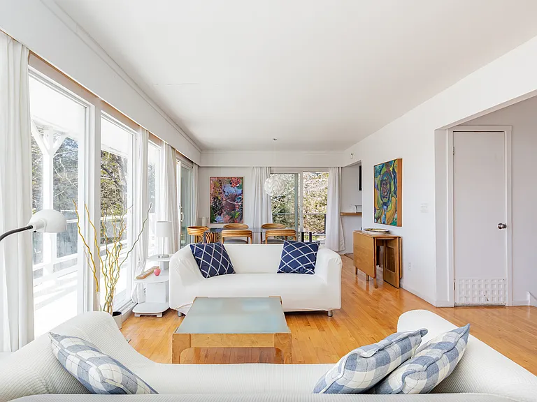 20 Bay Inlet Rd — Photo 6