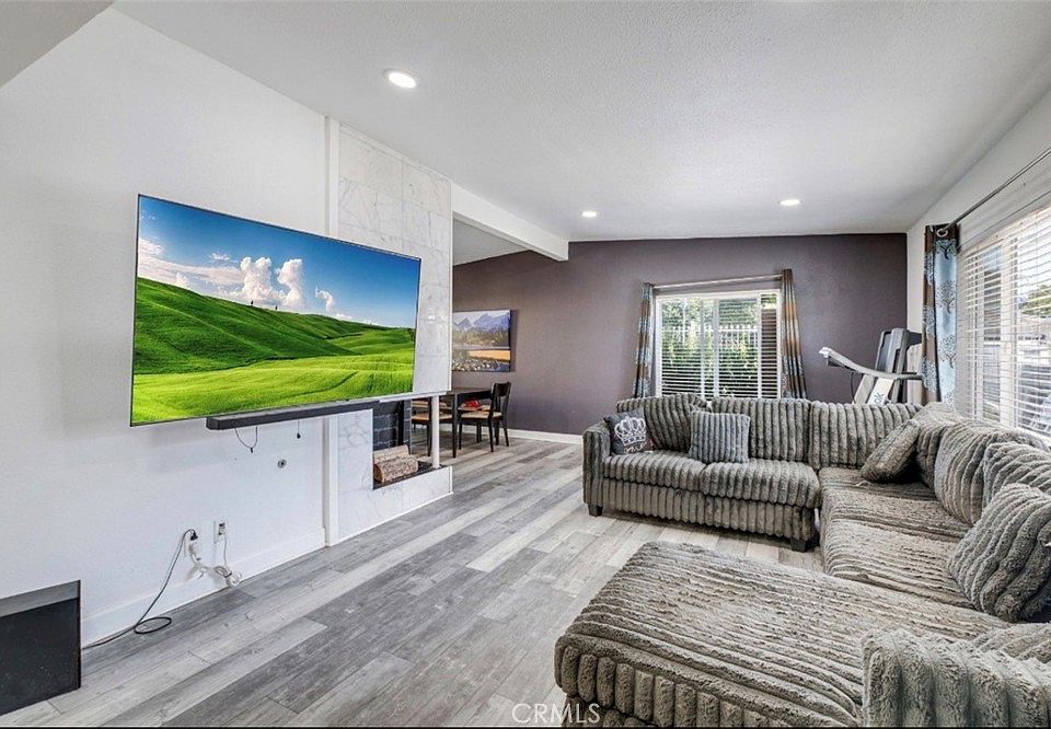 1st image of 10347 Kalmia St