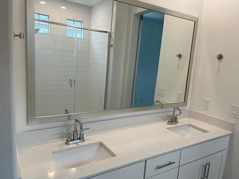 1090 E Marlin Dr — Photo 7