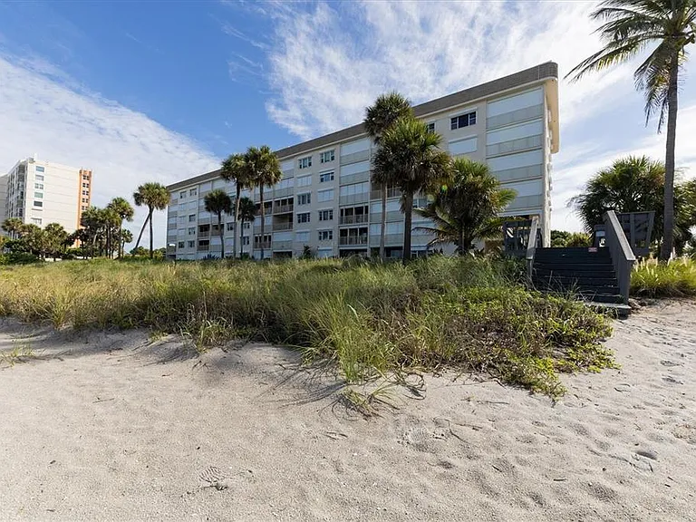 4325 Gulf Of Mexico Dr #408 — Photo 33