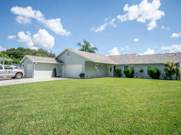 116 Almeria Street, Royal Palm Beach, FL 33411