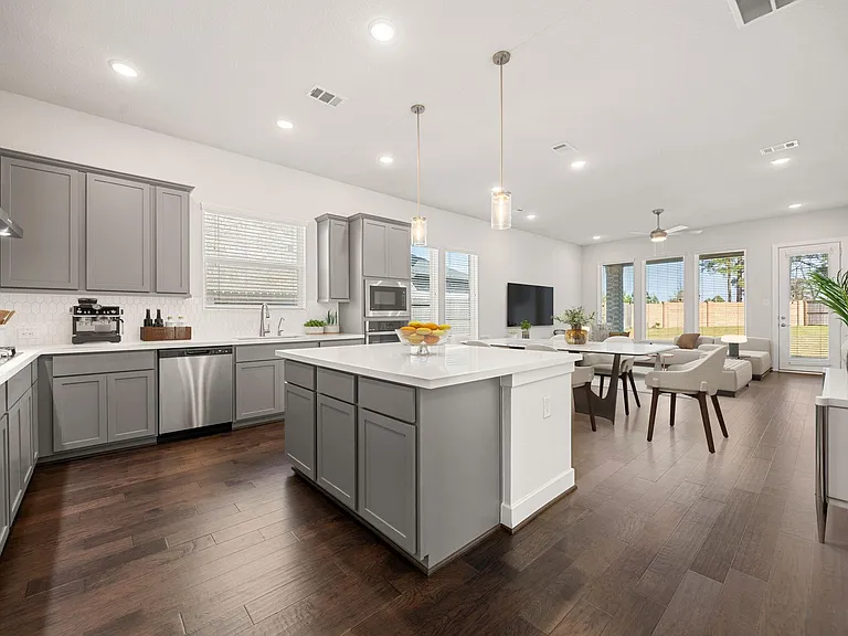 22038 Big Sky Dr — Photo 4