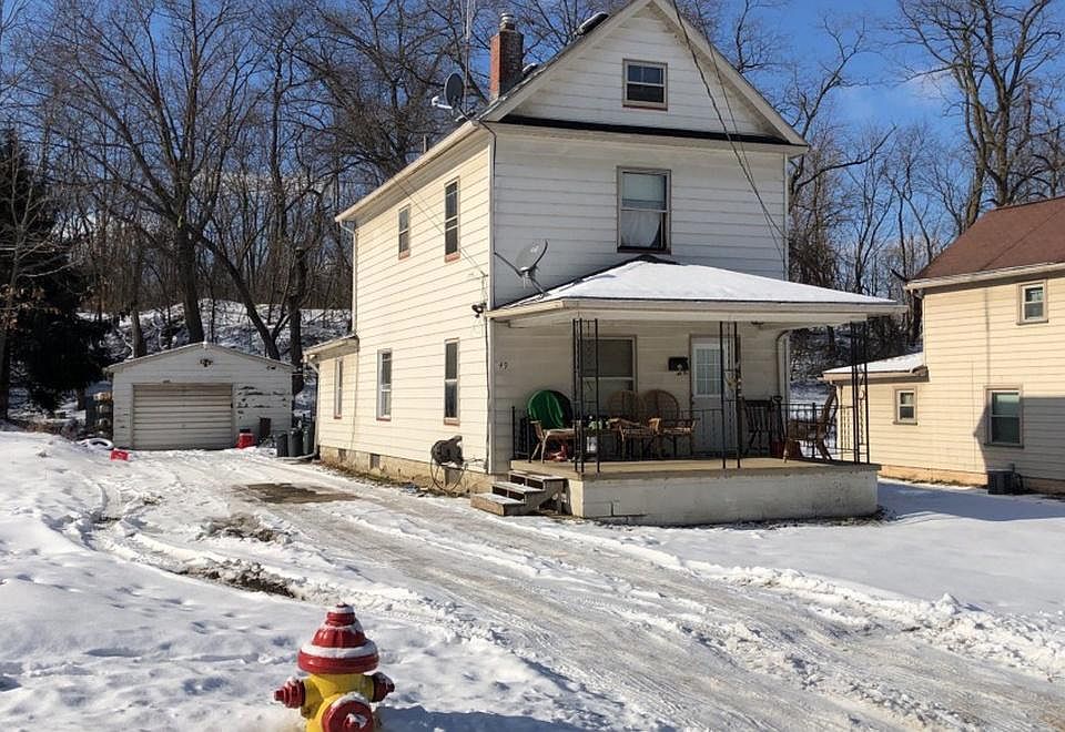2nd image of 49 Charles St