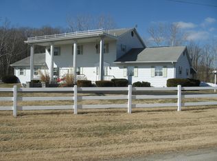 1408 E Shore Dr, Martinsville, IN 46151