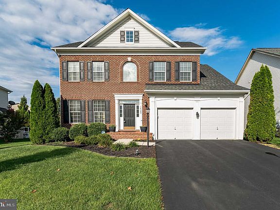 4th image of 14380 Broadwinged Dr