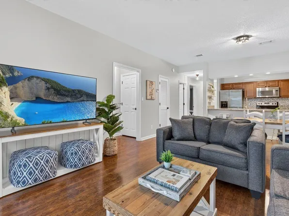 200 Sandestin Ln APT 906, Miramar Beach, FL 32550