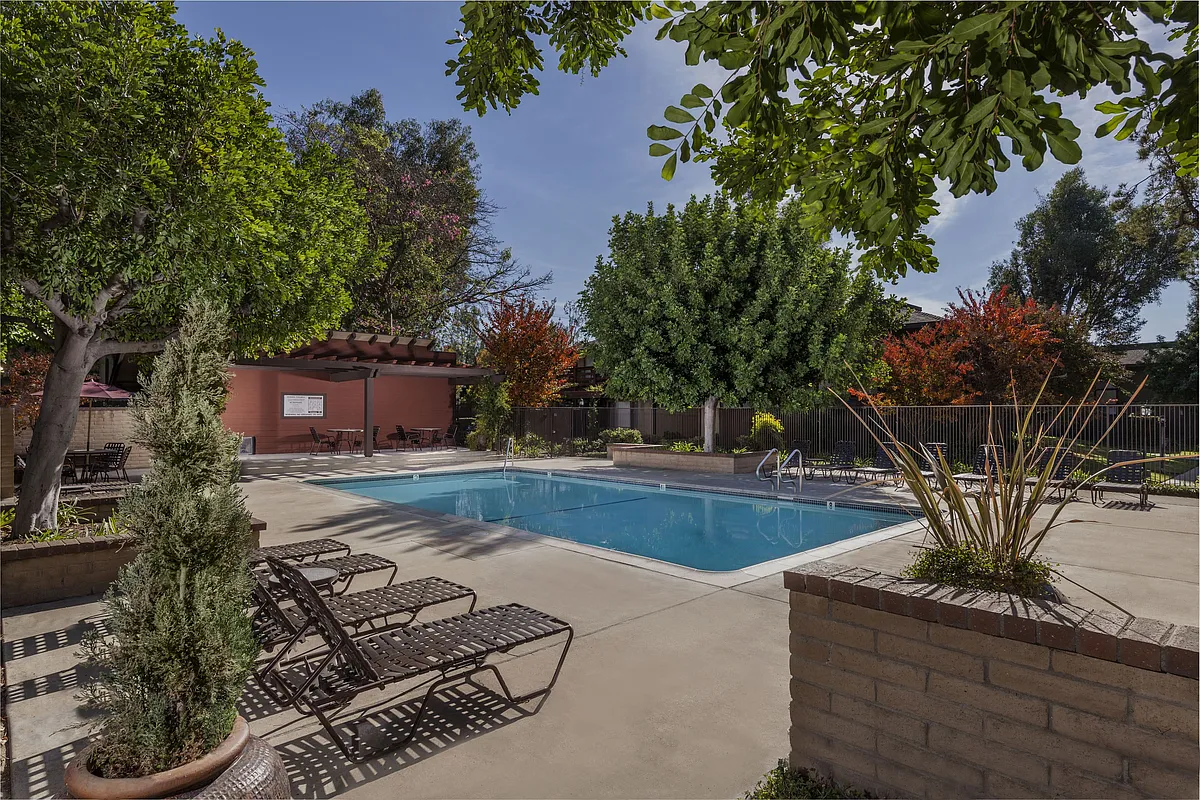 Building Photo - Canyon Pines Apartments