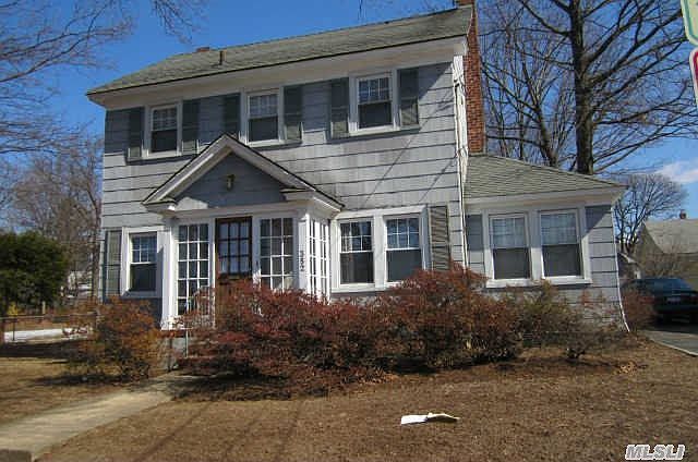 1st image of 352 Linden Pl