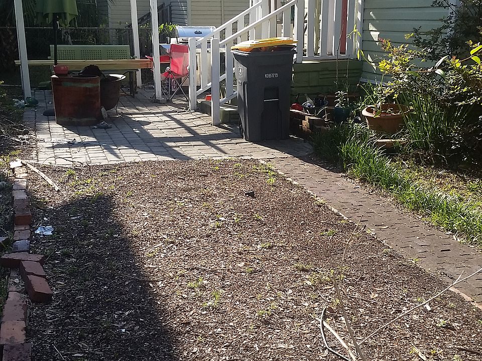 1st image of 305 E 4th St