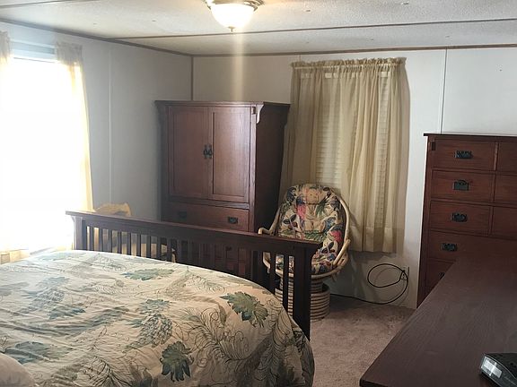 4th image of 47 Easy St