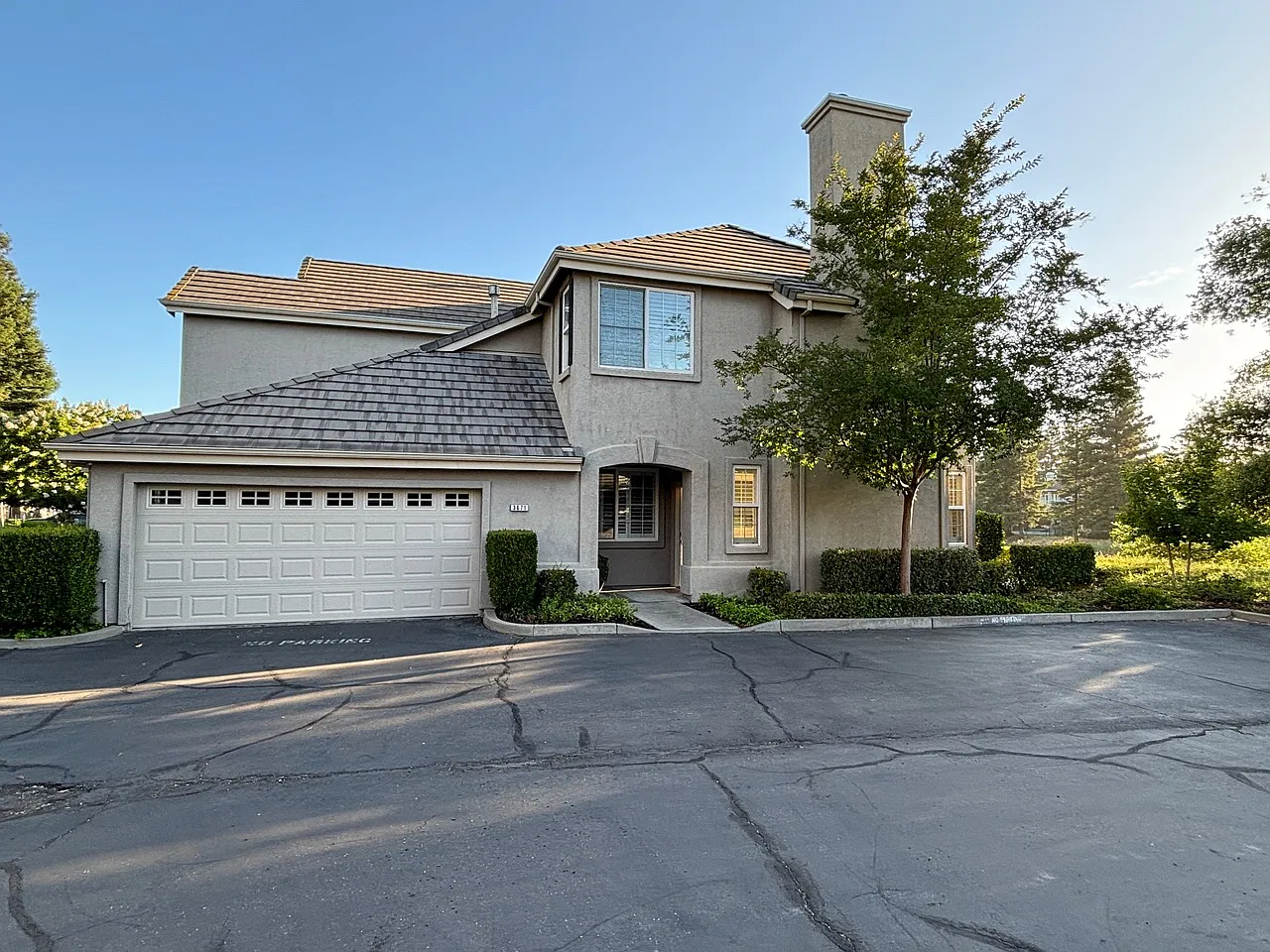 2 bed, 1306 sqft, $2,900 — Photo 4