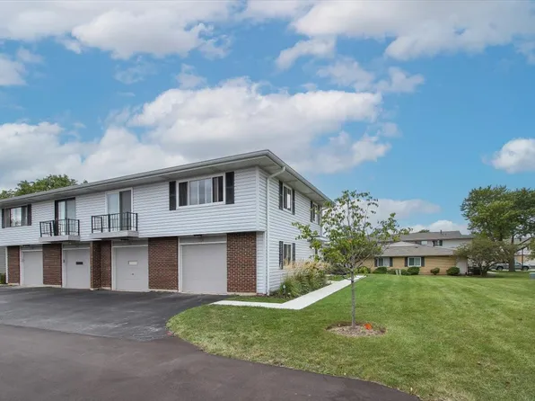 204 Shattuck Ct #204, Schaumburg, IL 60194