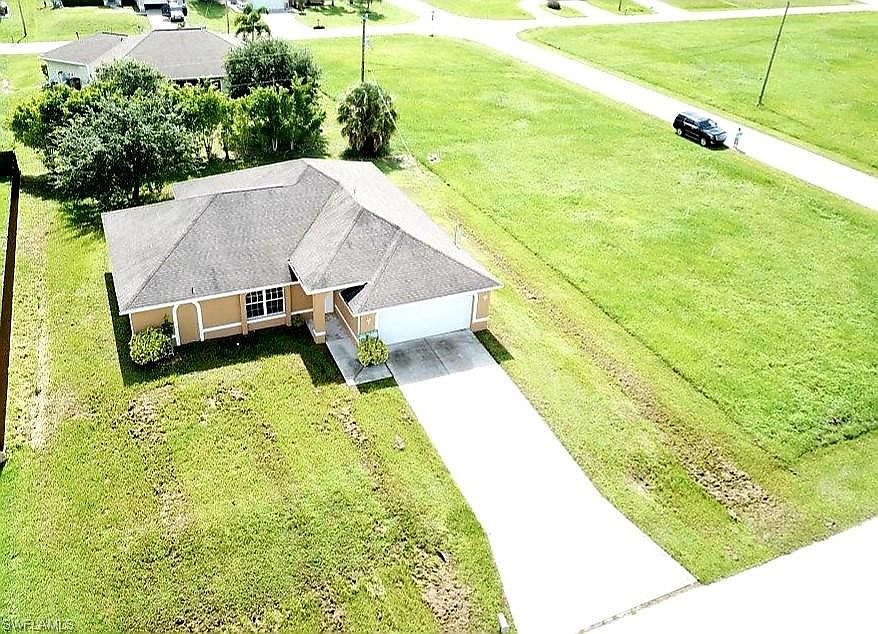 1st image of 1119 NE 4th Pl