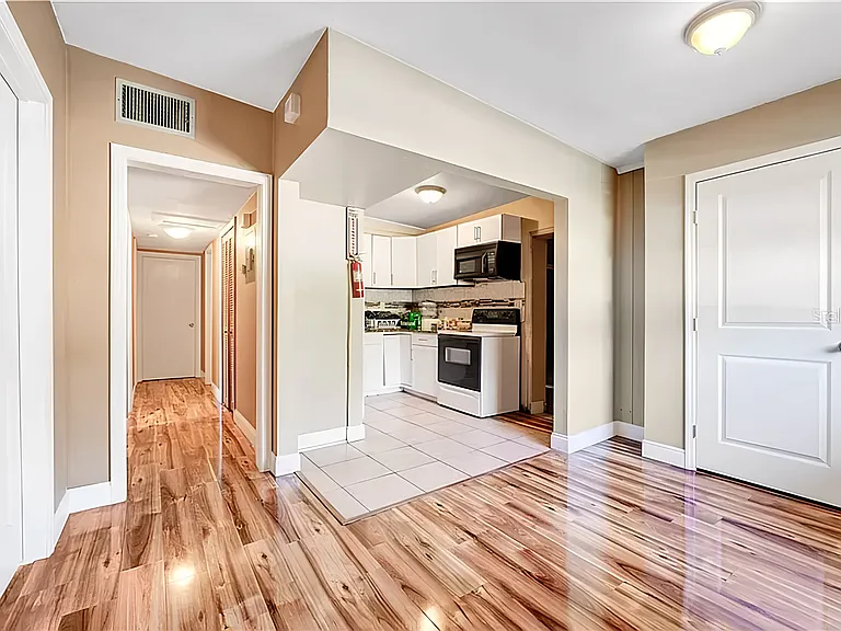 Kitchen & Hallway