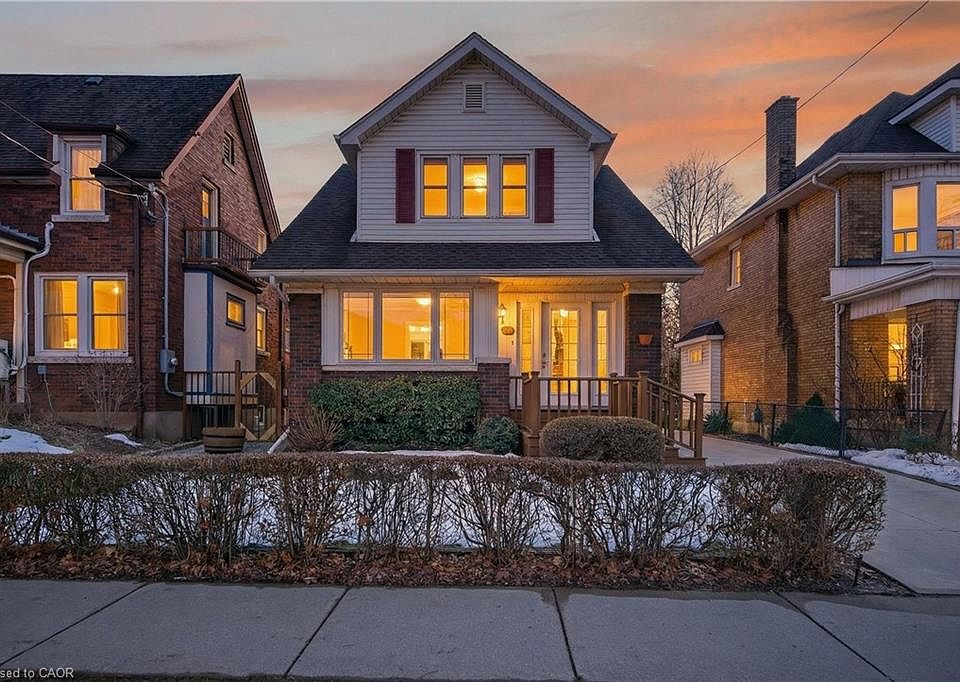 1st image of 436 Maple Ave