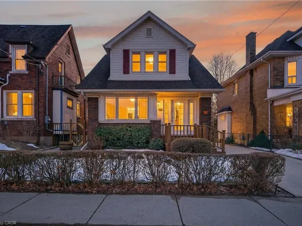 436 Maple Ave, Hamilton, ON L8M 2C5