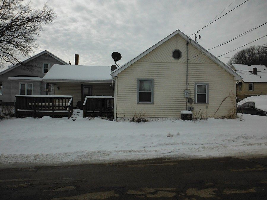 1st image of 1527 Lincoln Ave