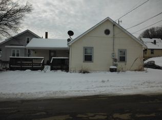 1527 Lincoln Ave, Dubuque, IA 52001