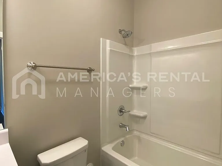 68 Water Oak Dr — Photo 16