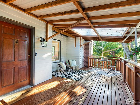 4th image of 5357 S 120th Street