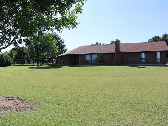 4th image of 80 Lakeland Dr