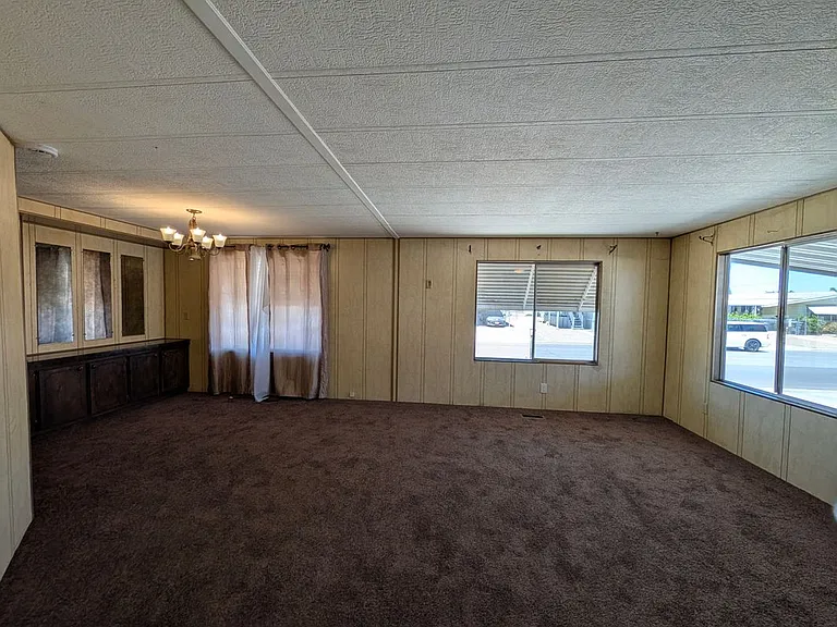 26108 Fountain Palm Dr — Photo 7