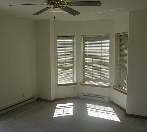3rd image of 5931 Seminole Centre Ct APT 102