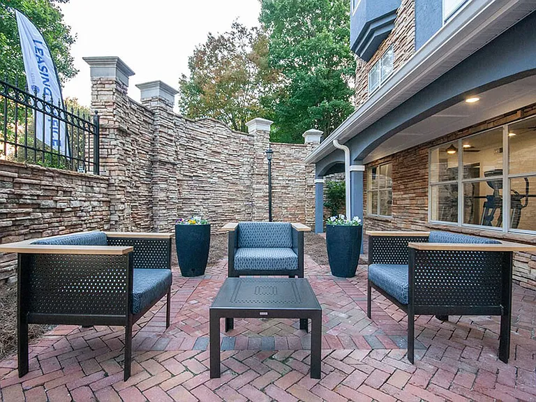 LYV Buckhead — Photo 33
