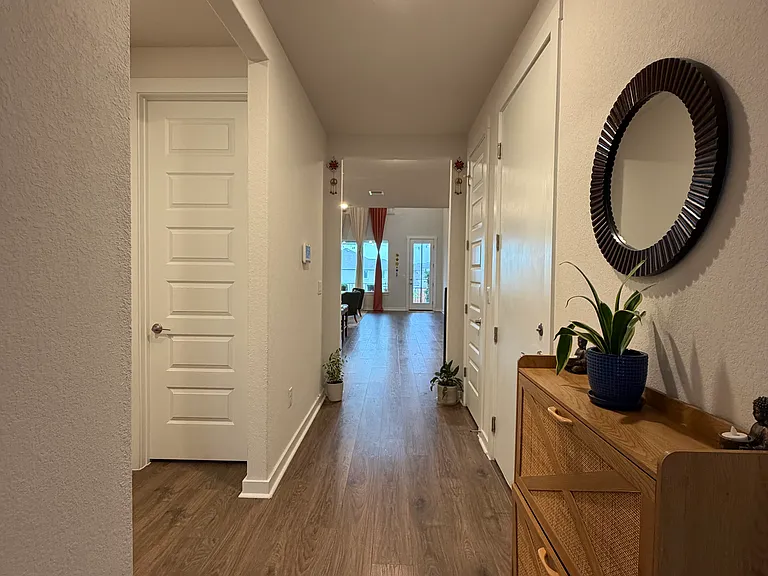 416 Barton Run Dr — Photo 3