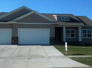 6409 Ushers Ridge Dr NE, Cedar Rapids, IA 52411