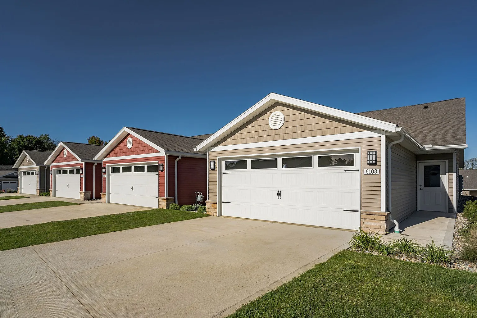 12415 Redwood Rose Way #1854Q photo 1