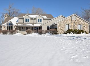16550 Deer Creek Pkwy, Brookfield, WI 53005
