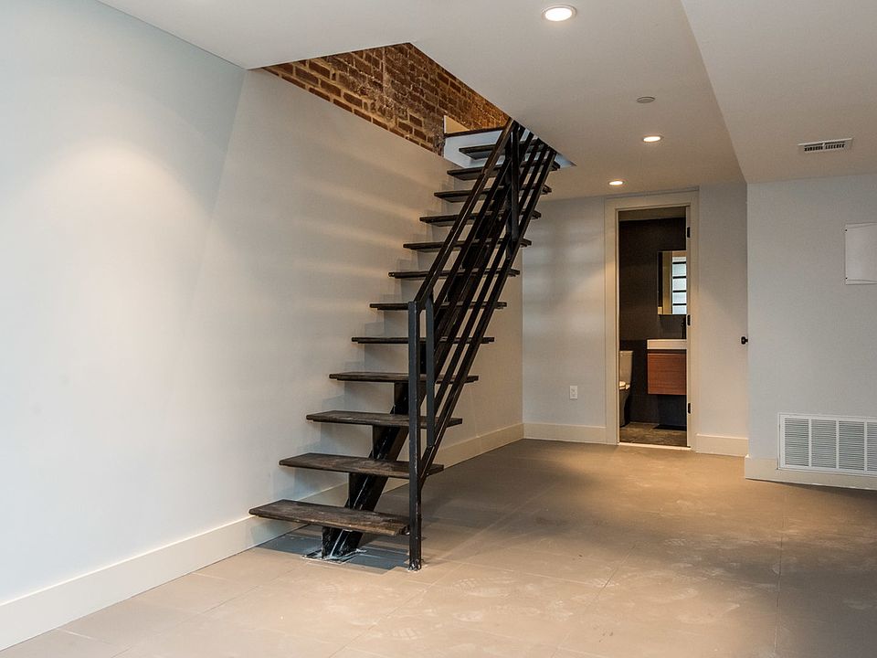1st image of 860 Macon St #1A